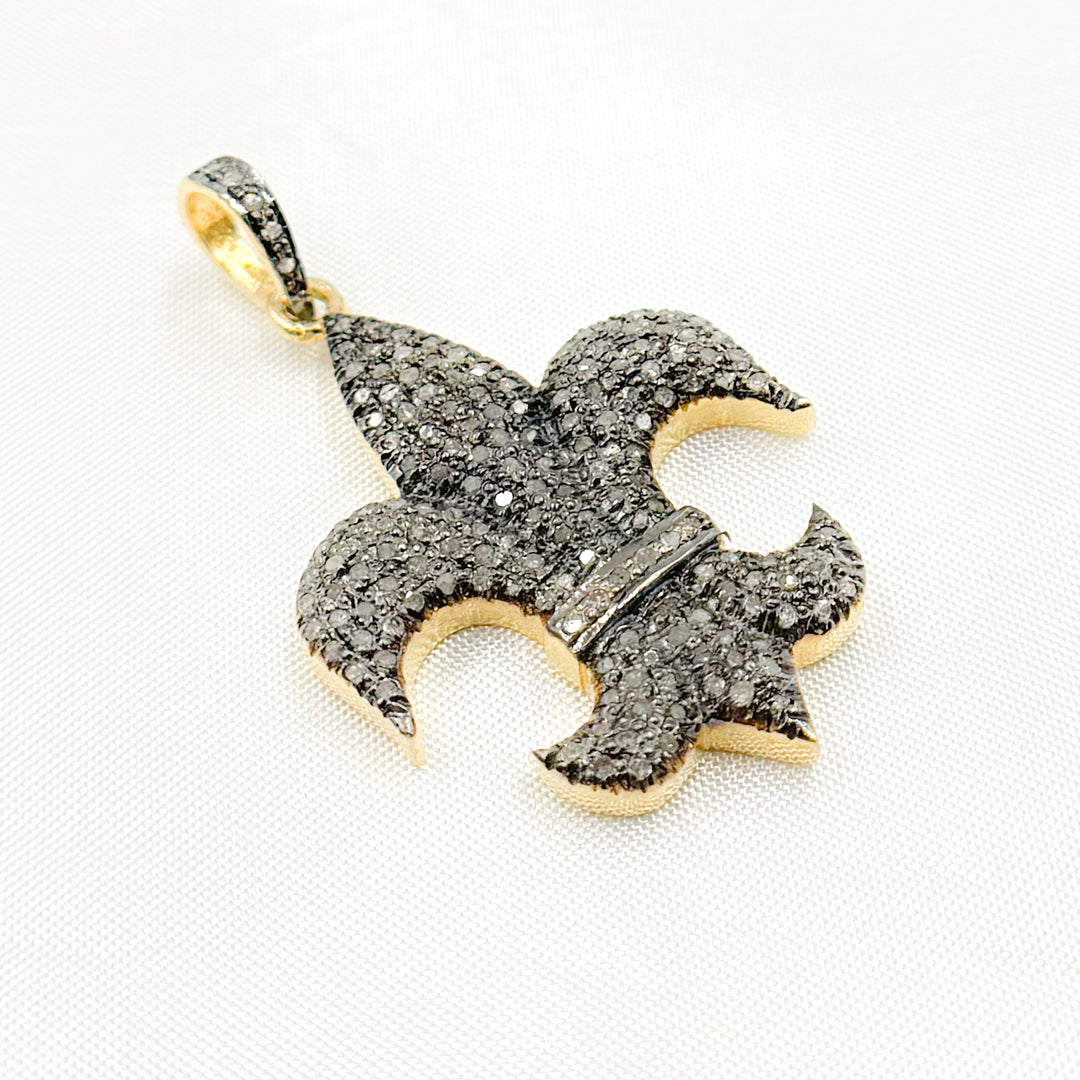 DP242. Diamond Sterling Silver Fleur De Lis Shape Pendant