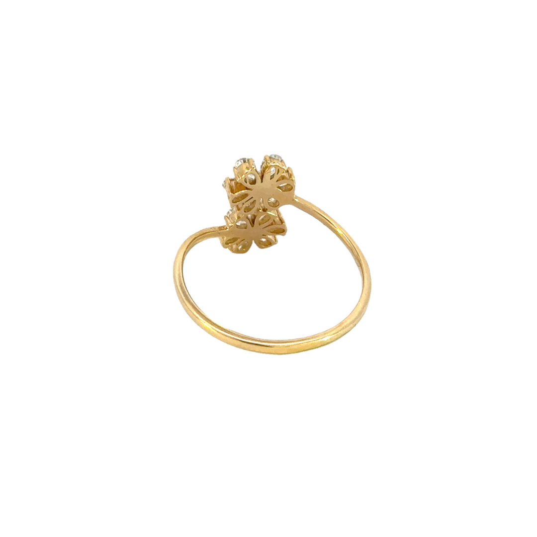 14k Solid Gold Diamond Flower Ring. ZGG687