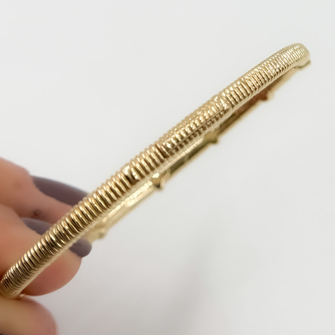 BNH68602. 14k Solid Gold Diamond Flower Bangle