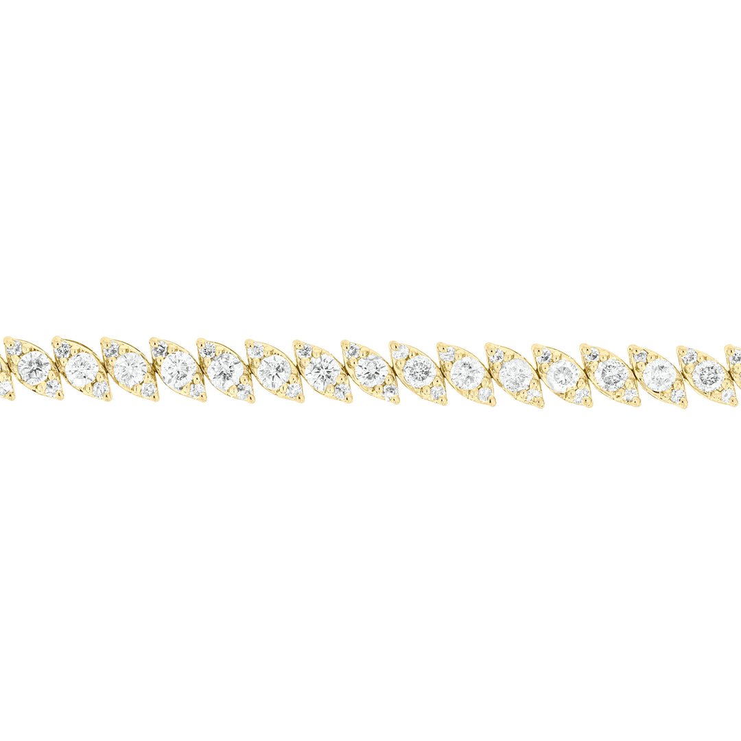 BFN60875. 14K Solid Gold Diamond Bangle