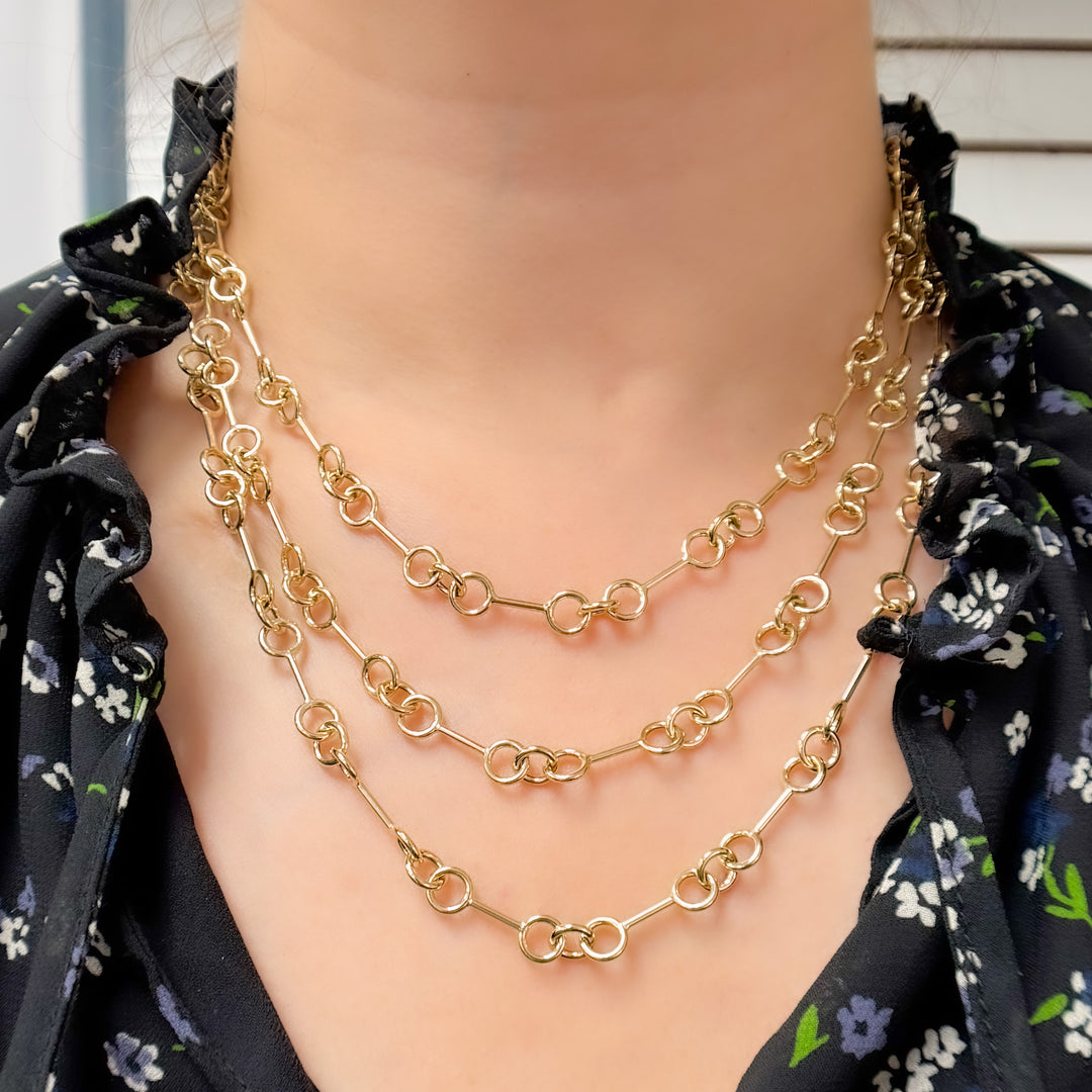 14K Solid Gold Hollow Bar and Rings Necklace