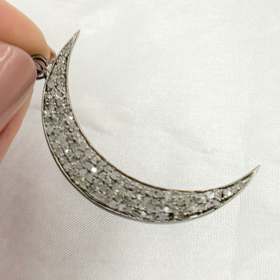 DP1001. Diamond Sterling Silver Moon Pendant