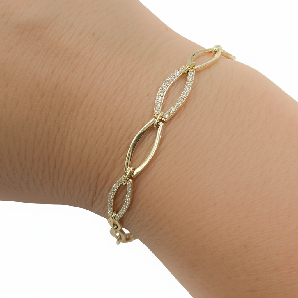 14k Solid Gold Diamond Oval Bracelet. BR402612
