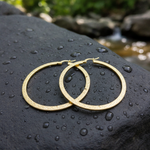 Load image into Gallery viewer, GER123. 14K Solid Gold Hollow Hoop with Engraving