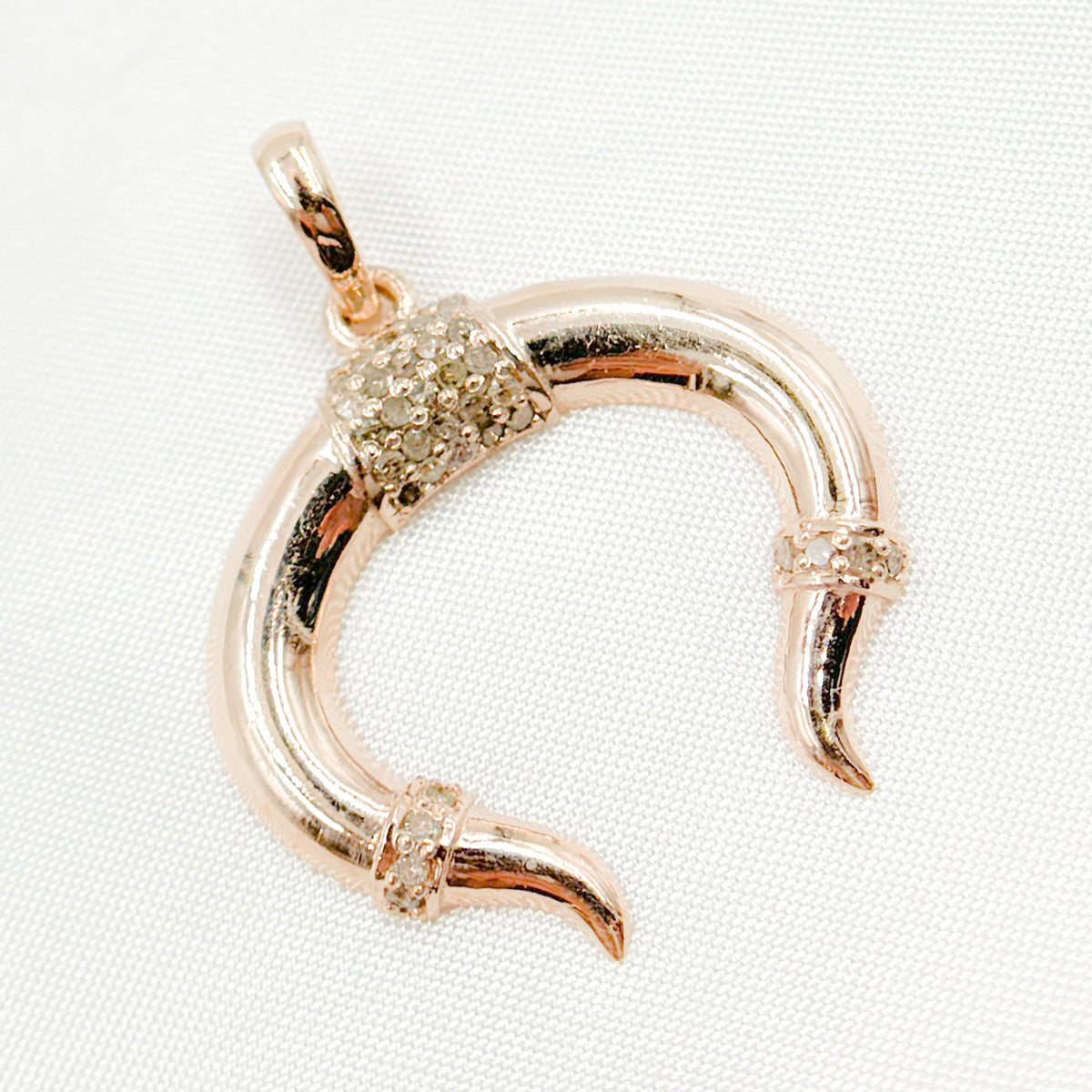DP184. Diamond Sterling Silver Horn Pendant