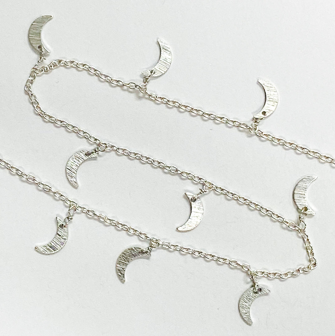 925 Sterling Silver Chain with Moon Dangle. 308SS