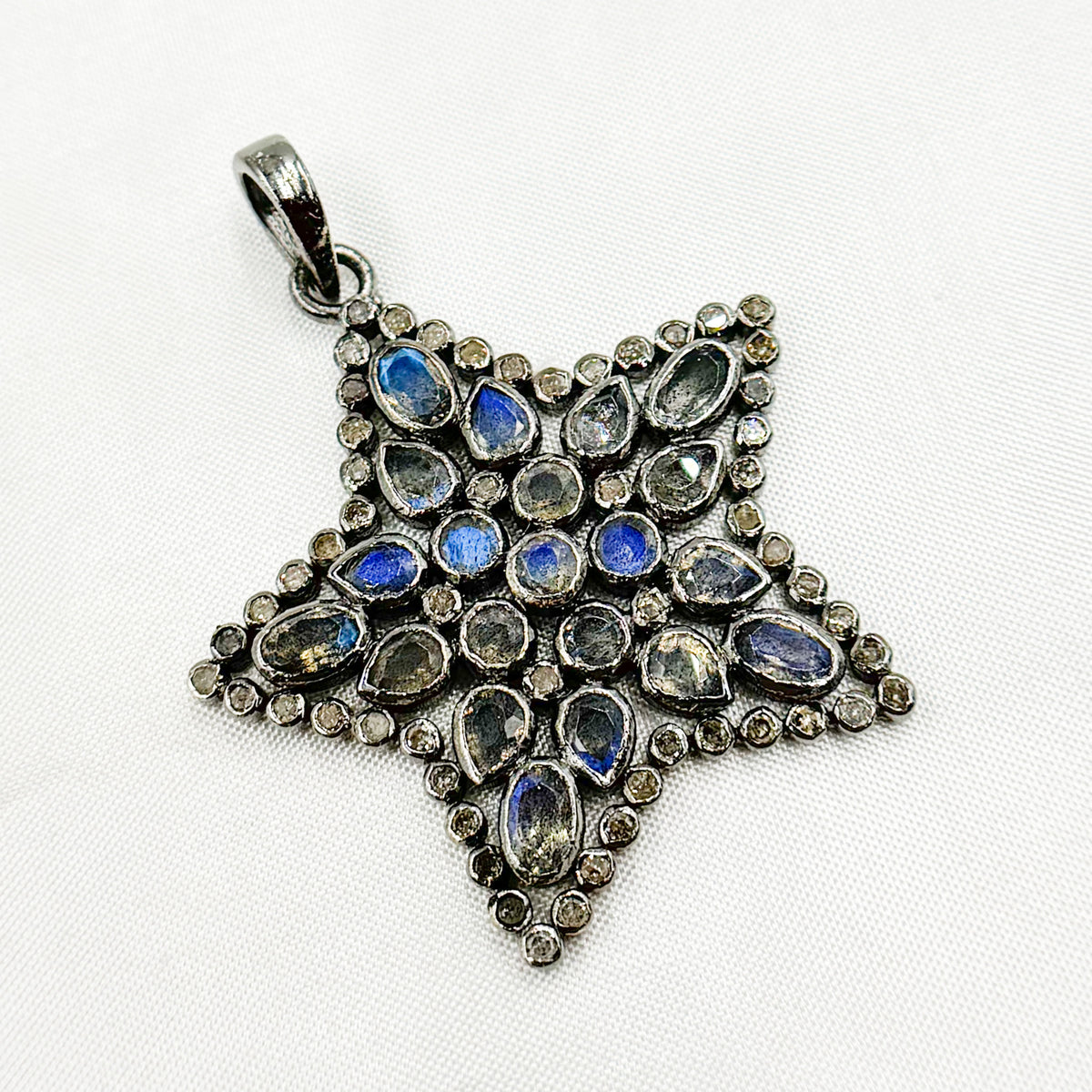 DSP030. Diamond Silver Star Gemstone Pendant