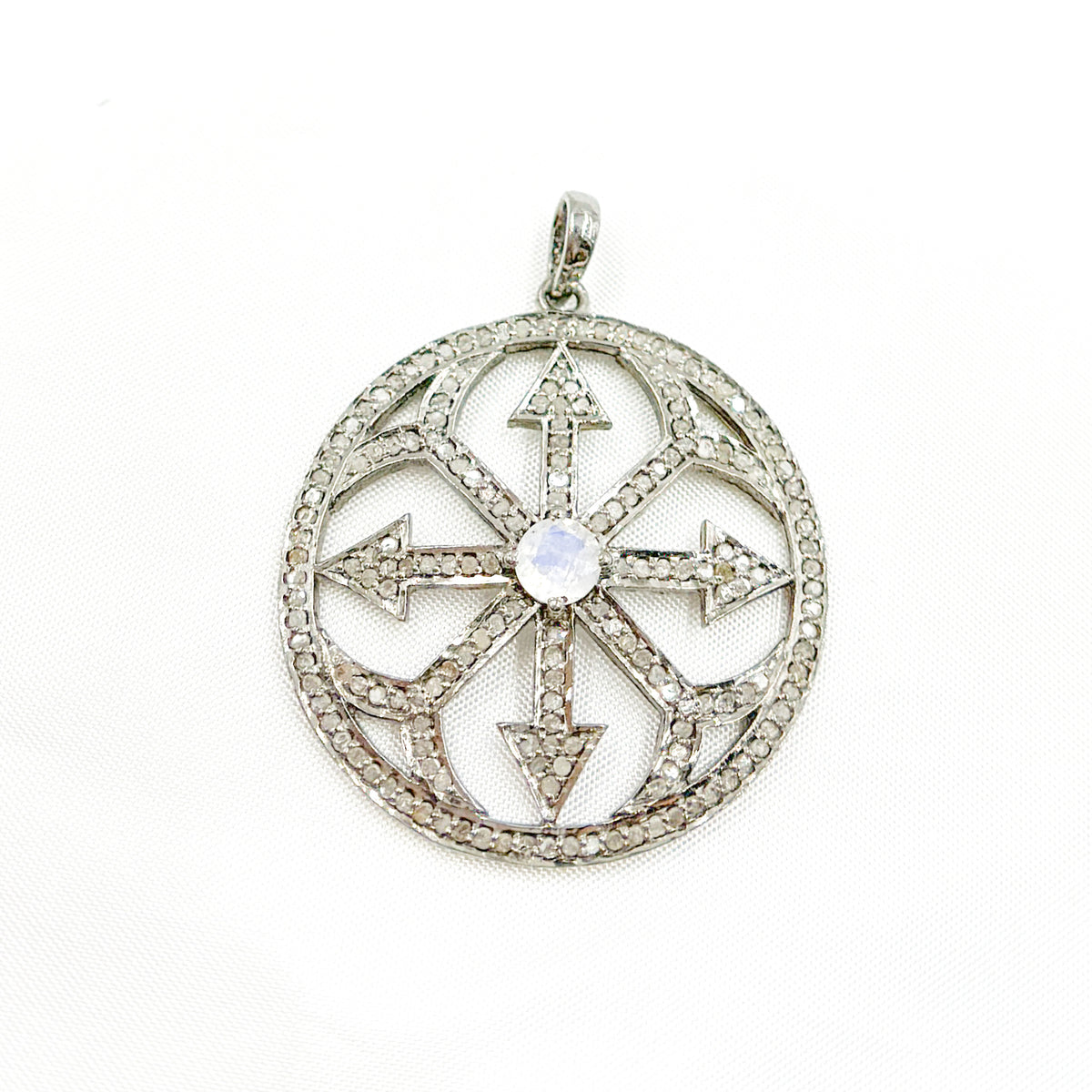 DP015. Diamond Silver Round Fancy Arrow Pendant