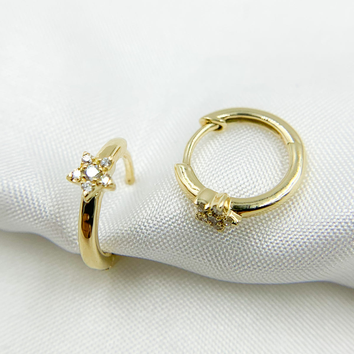 HP400722. 14k Solid Gold Diamond Star Stud Earrings