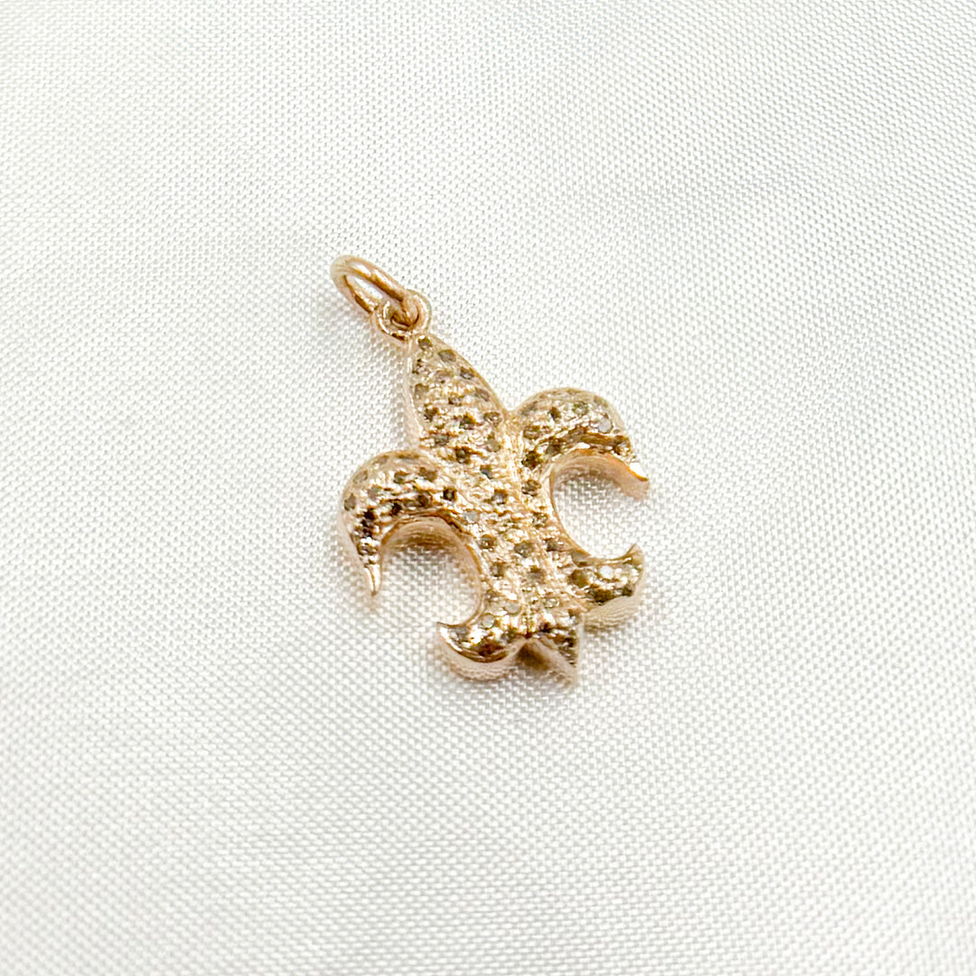 DC889. Diamond Sterling Silver Fleur De Lis Shape Pendant