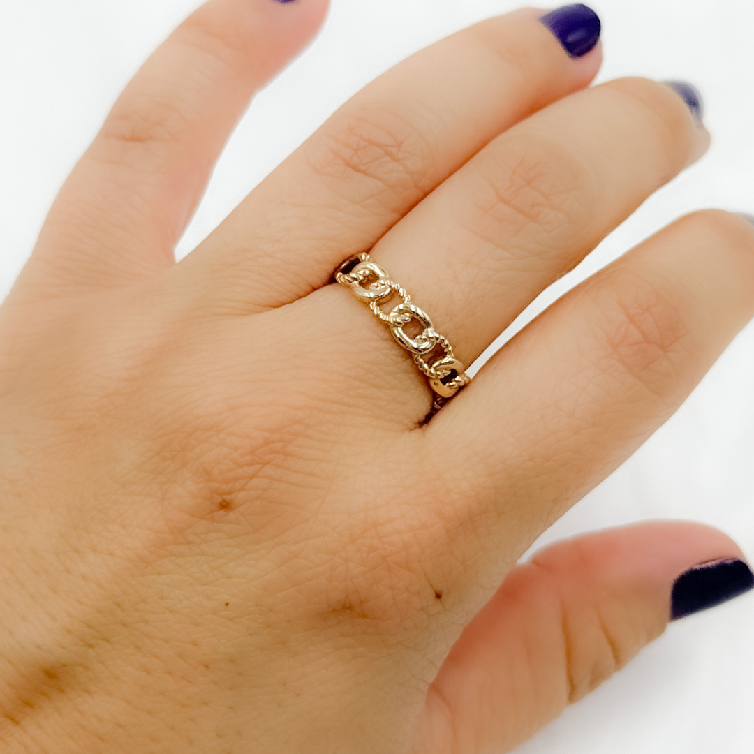 14k Solid Gold Chain Ring. RAZ01182