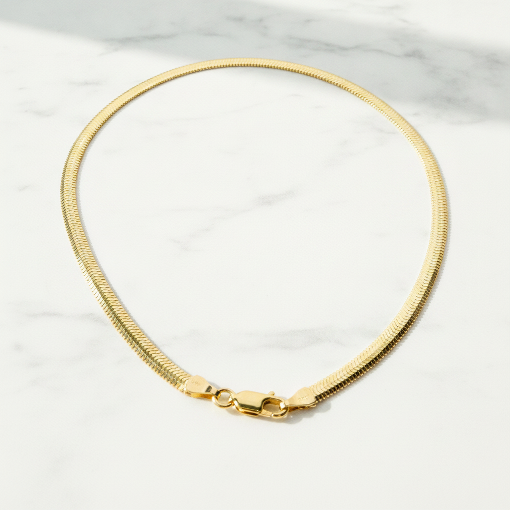 420CCTDBRA8. 14K Solid Gold Flat Snake Necklace