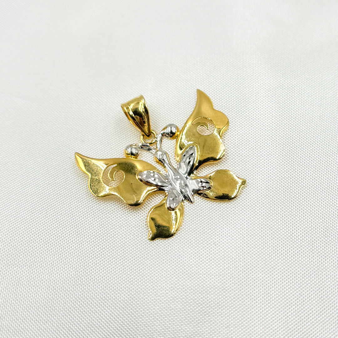 14K Solid Gold Butterfly Charm with Diamond Cut Details. GDP676