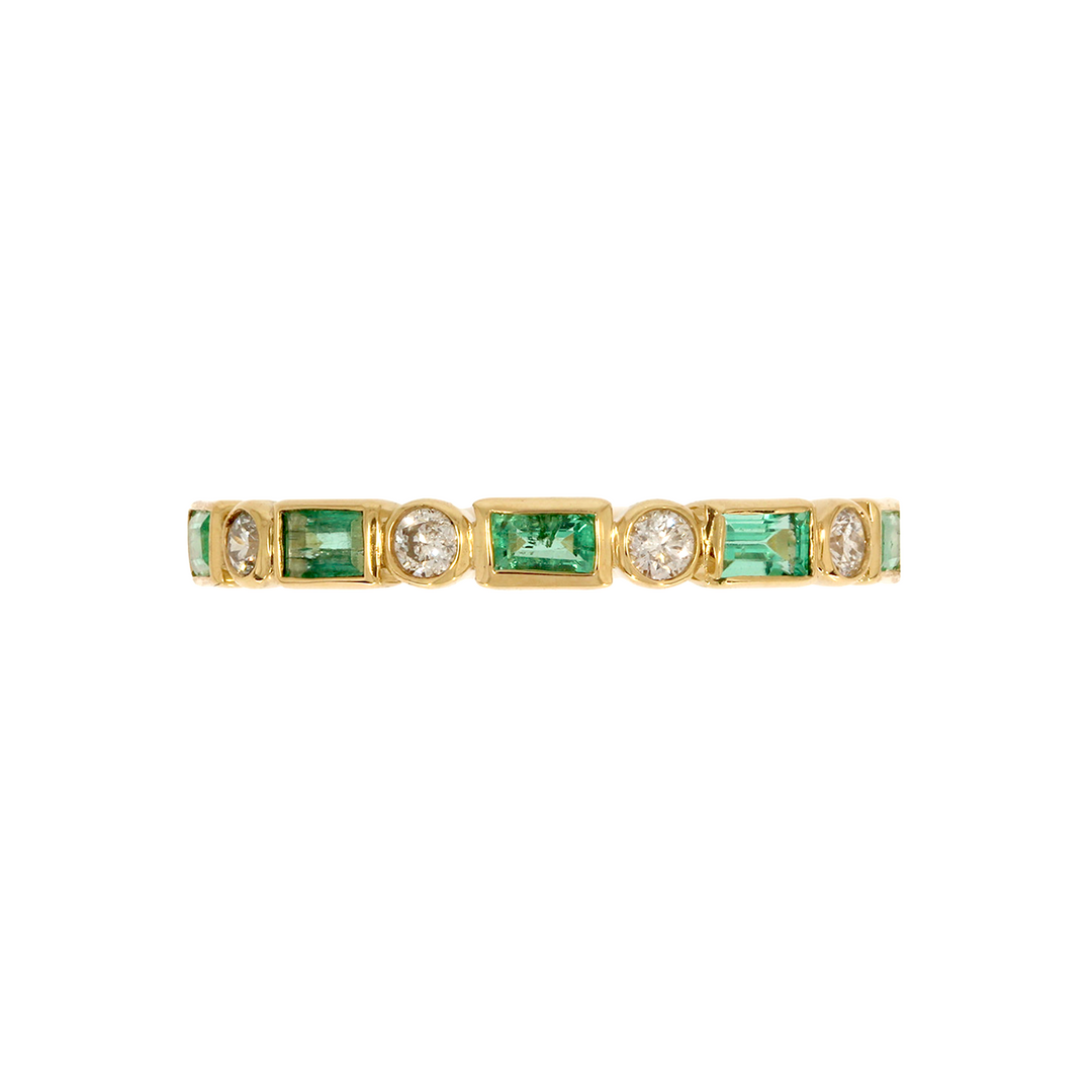 RAC02421EM. 14K Solid Gold Diamond and Emerald Ring
