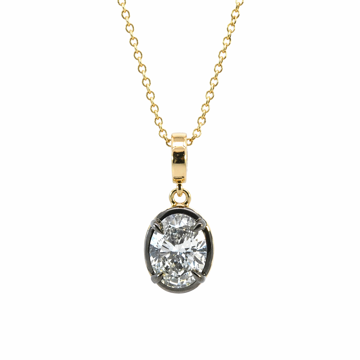 CMN00354. 14K Solid Gold Oval-Shaped Diamond Charm