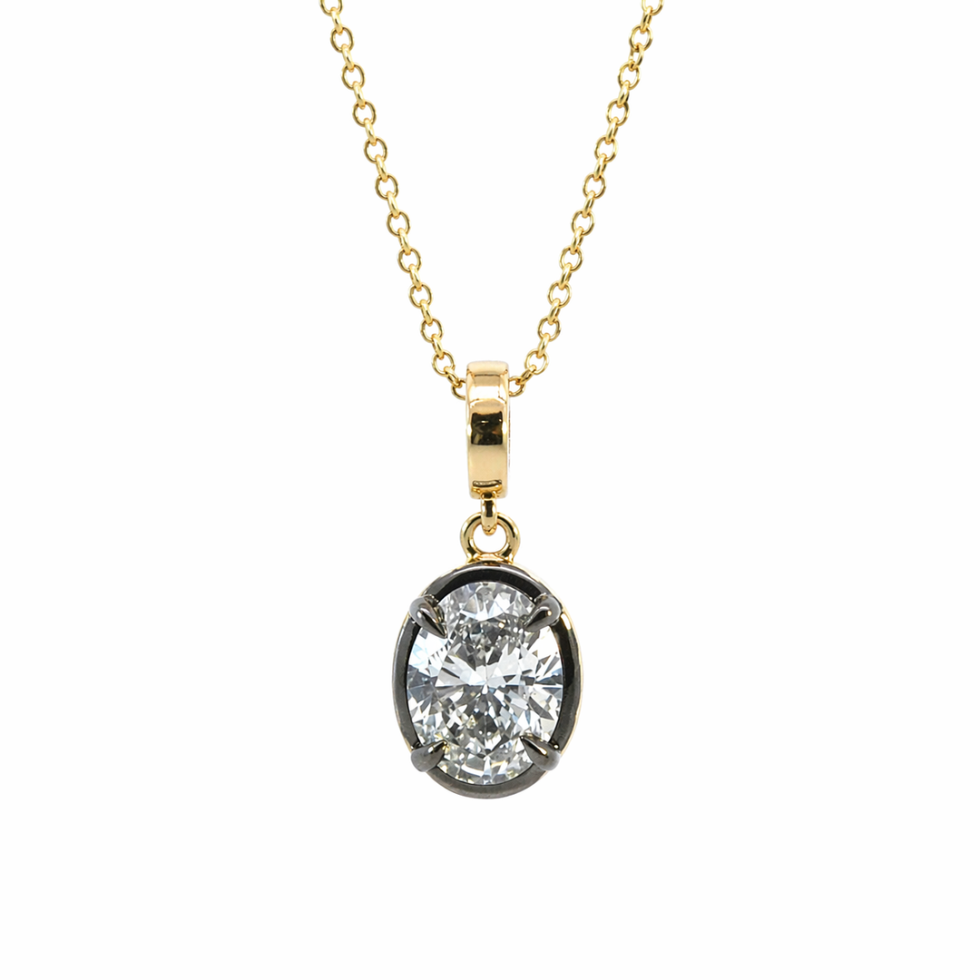 CMN00354. 14K Solid Gold Oval-Shaped Diamond Charm