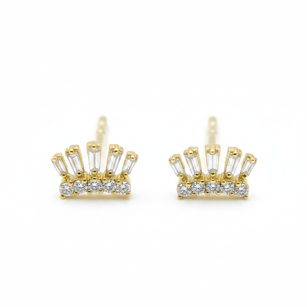 EFD54271. 14k Solid Gold Diamond Stud Earrings