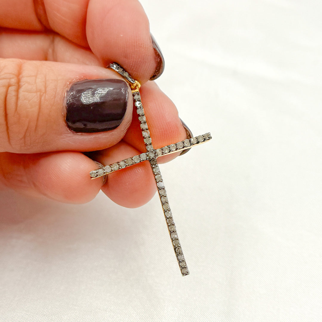 DP300. Diamond & Sterling Silver Cross Pendant