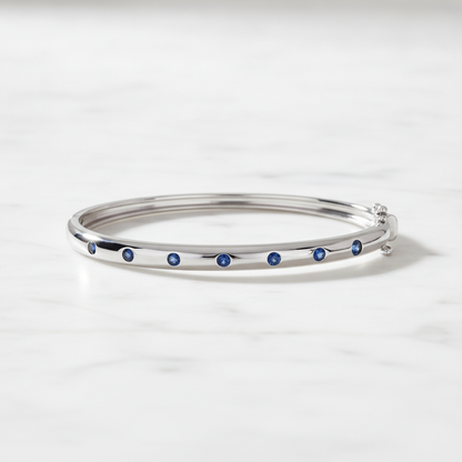 BNZ68717. 14k Solid Gold Bangle