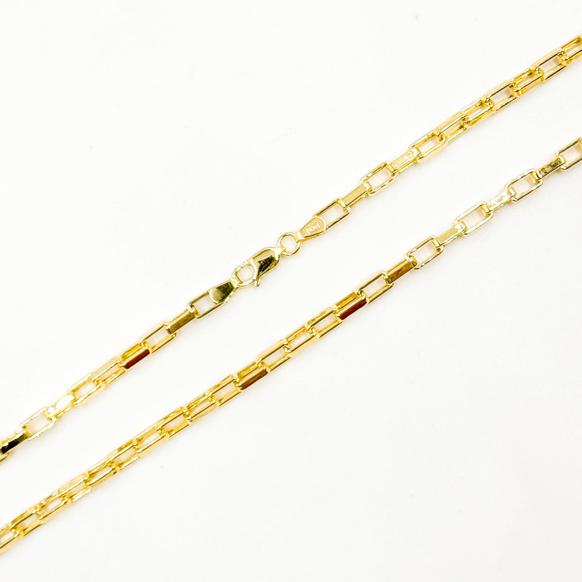 075HVI0164000. 14K Solid Gold Box Link Chain
