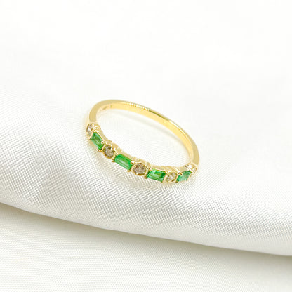 14K Solid Yellow Gold Diamond and Emerald Band Ring.