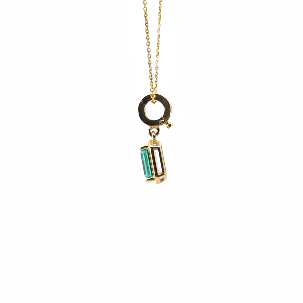 CMZ00366EM6X4. 14K Solid Gold Rectangular-Shaped Emerald Charm