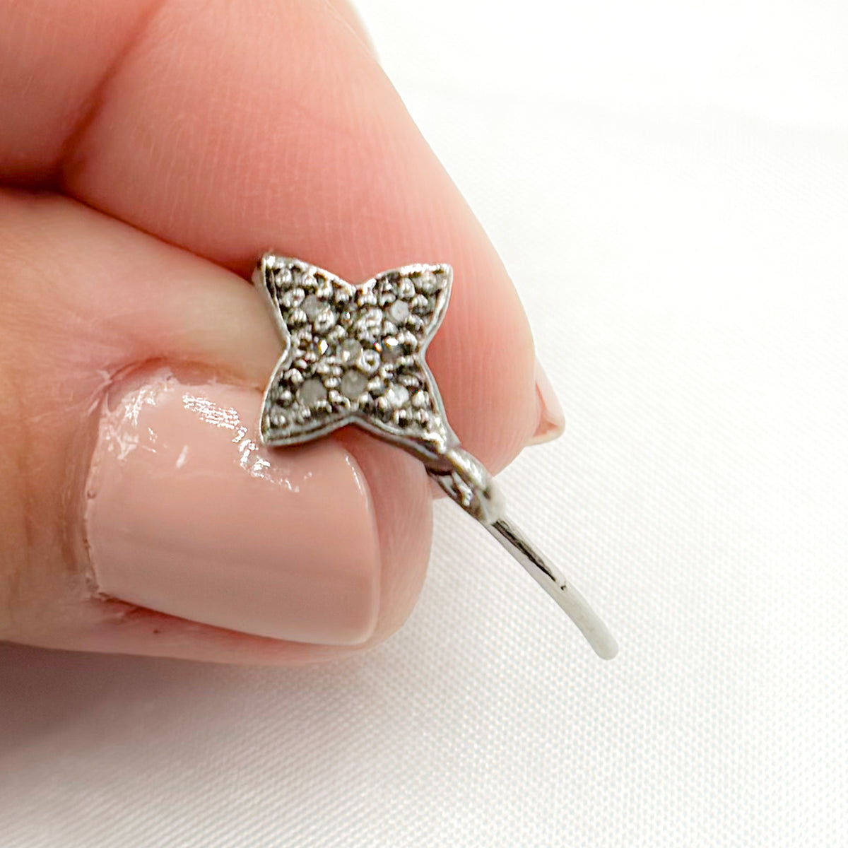 DC491. Diamond Sterling Silver Ear Wire