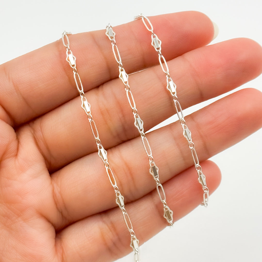 901BSS.Sterling Silver Fancy Twisted Oval Link Chain