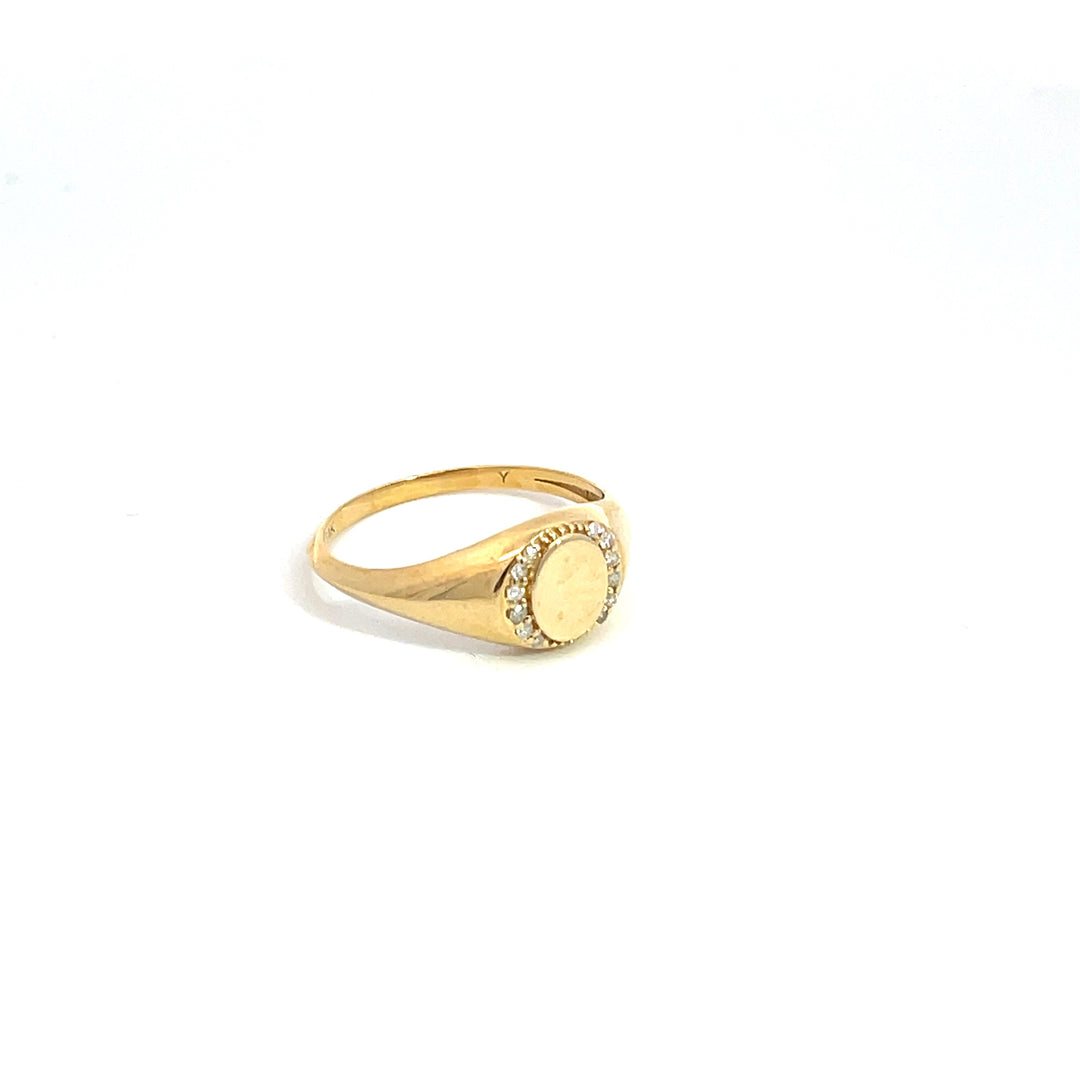 14k Solid Yellow Gold Circle Ring. ZGG703
