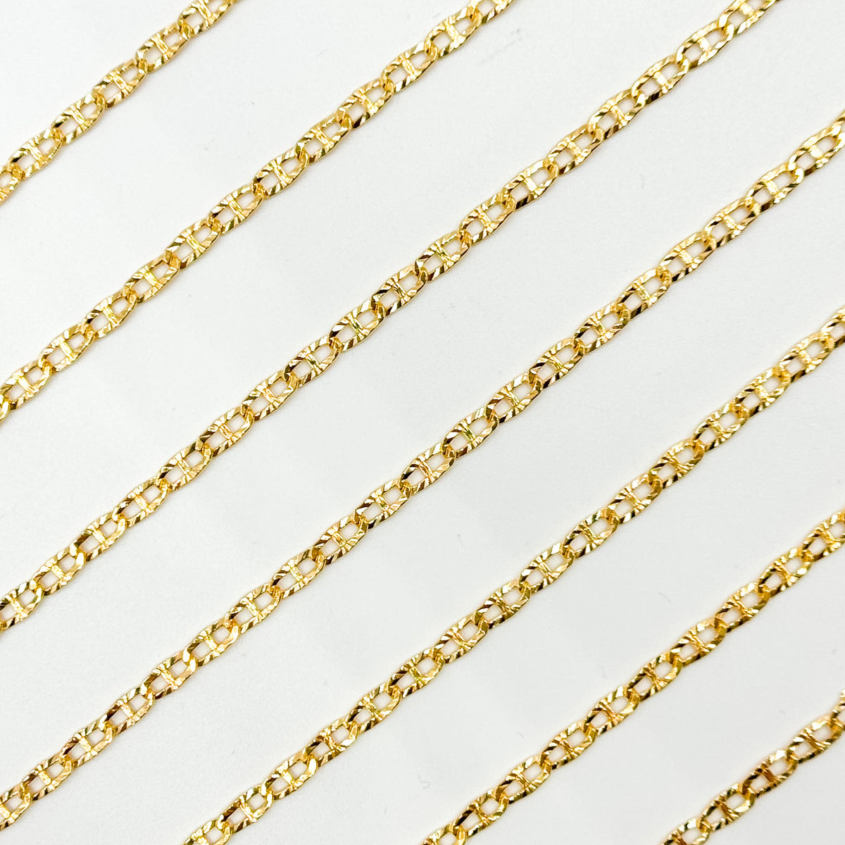 V314GF. 14K Gold Filled Diamond Cut Flat Marina Link Chain