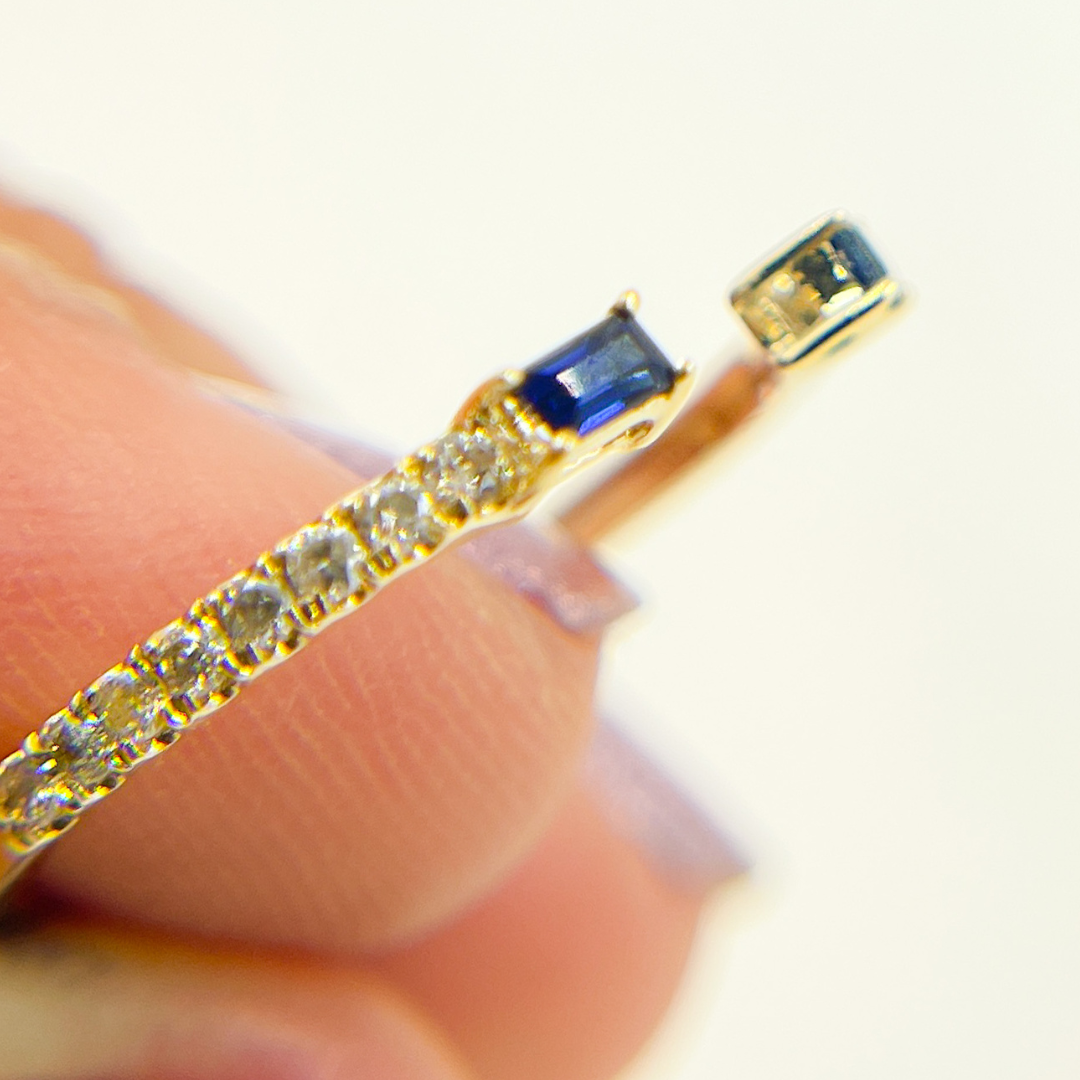 14K Solid Gold Diamond & Blue Sapphire Ring. RFC17394BS