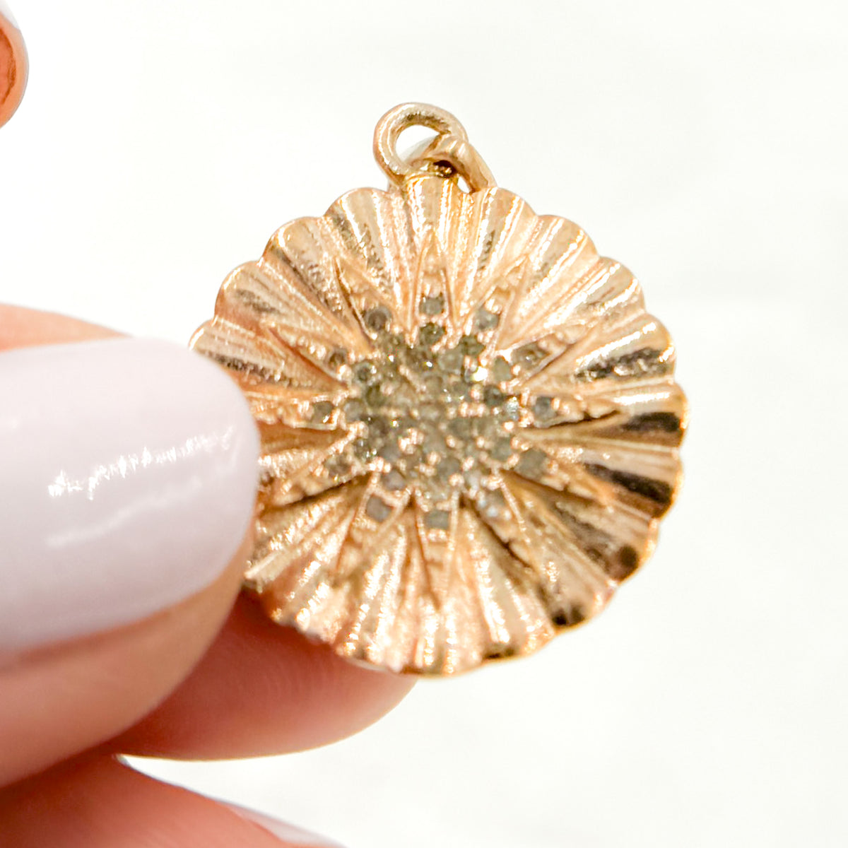 DP0124. Diamond Silver Round Star Pendant