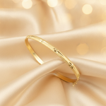 Load image into Gallery viewer, Bangle15. 14K Solid Gold Matte Star Textured Bangle