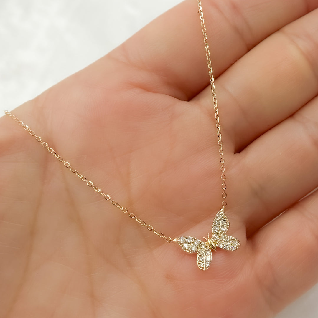 14K Solid Gold Butterfly Shape Diamond Necklace. NT404719