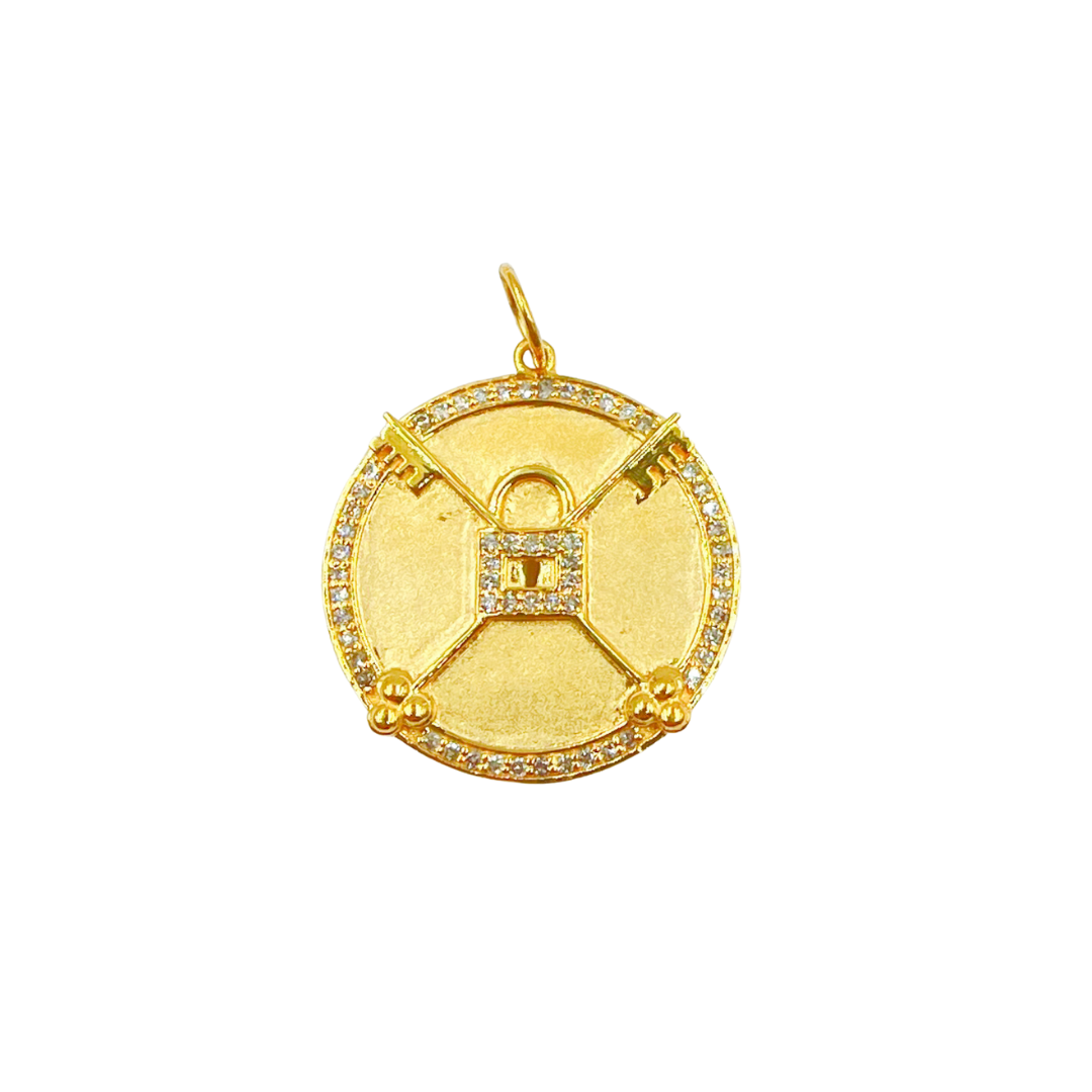 14K Solid Gold Circle Lock and Key Pendant with Diamonds. GDP46