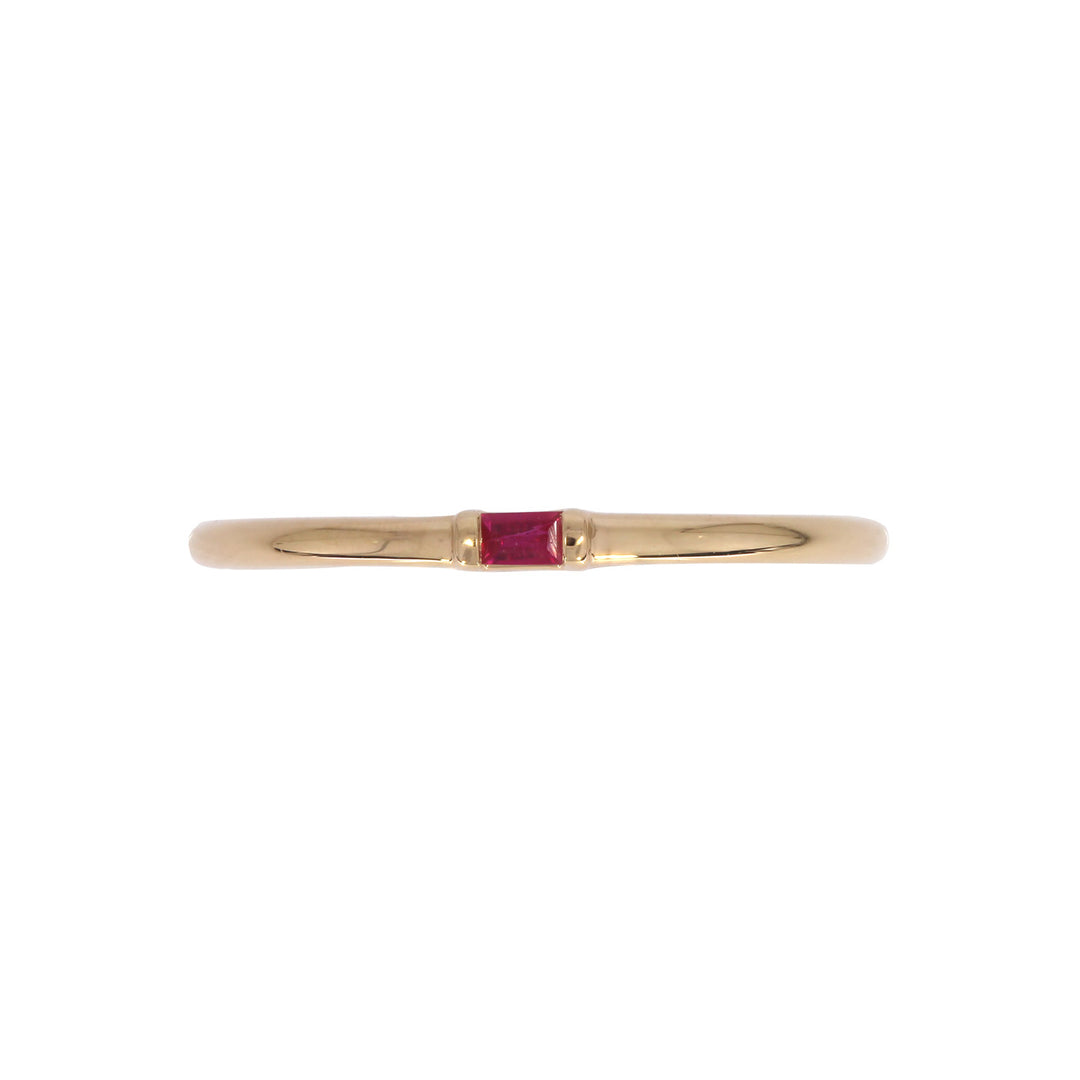 RAA01545. 14K Solid Yellow Gold Solo Baguette Ring