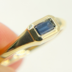 Load image into Gallery viewer, 14K Solid Gold Blue Sapphire Ring. REF11478BS
