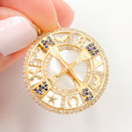 Load image into Gallery viewer, Buy Solid Gold Compass Round Pendants
