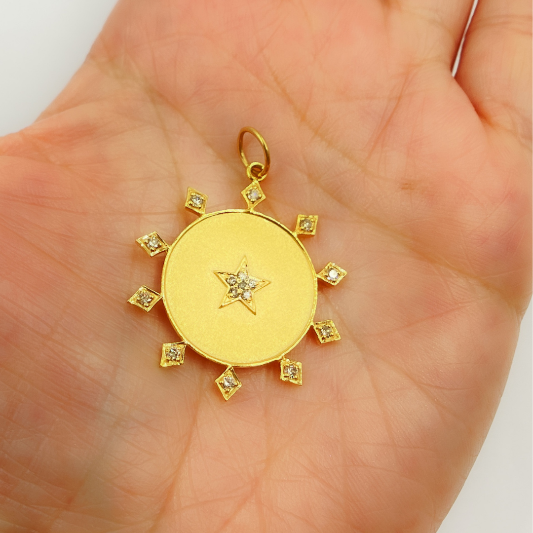 14K Solid Gold Diamonds Star Circle Charm. GDP180