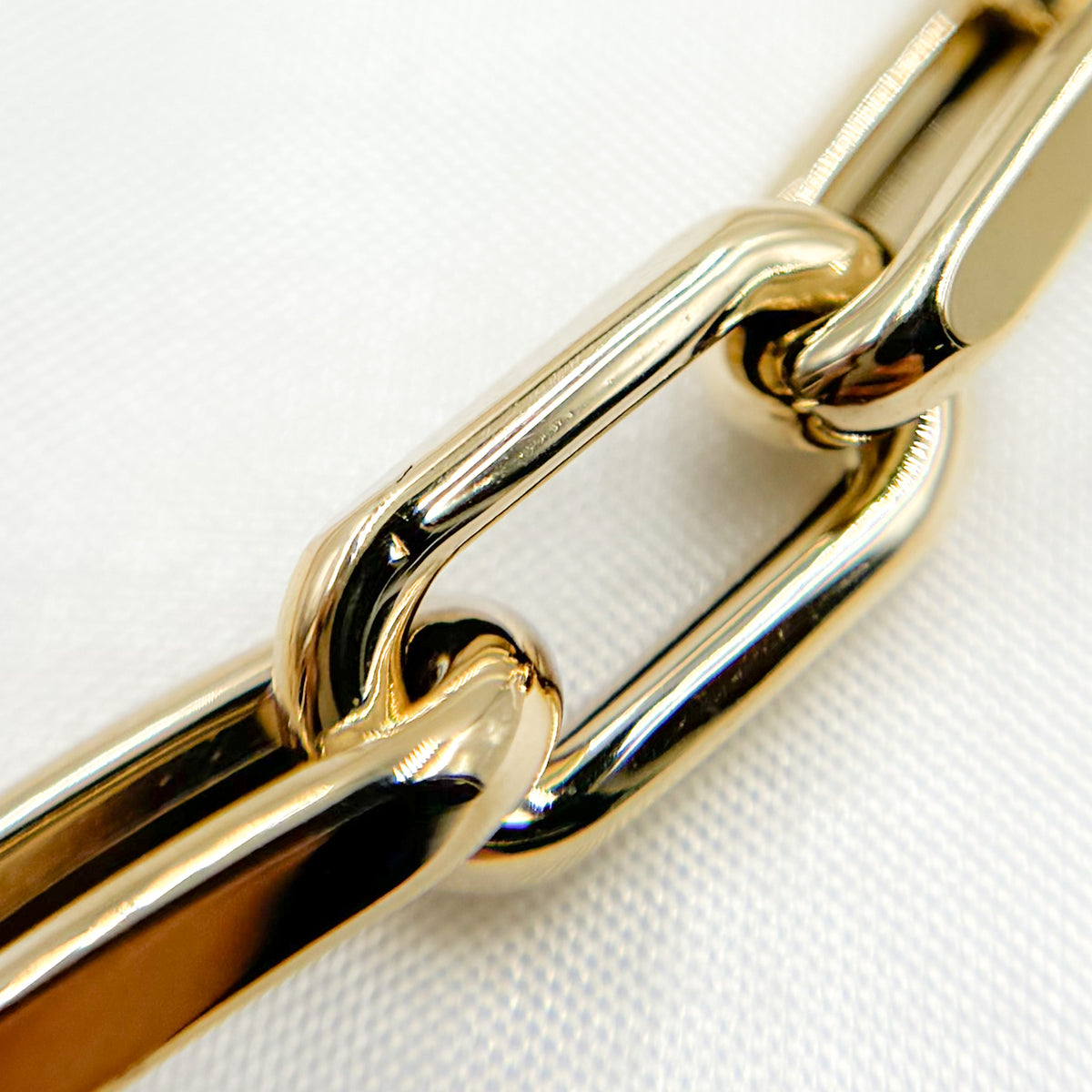 Yellow Gold Smooth and Flat Paperclip Chain