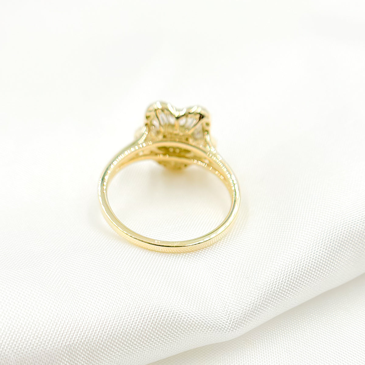 Shop Now Solid Gold Diamond Flower Ring
