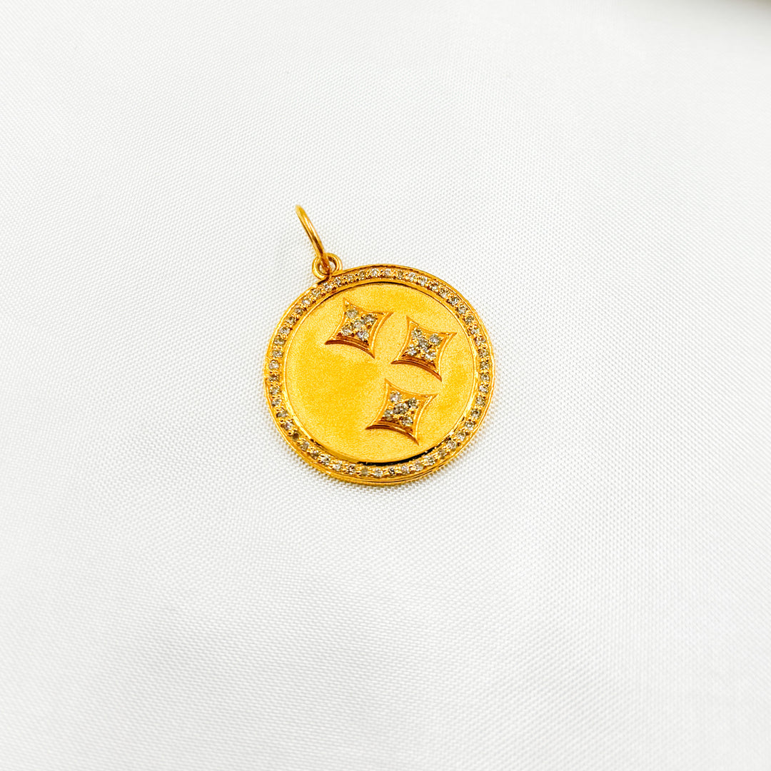 14K Solid Gold Diamond Circle Stars Charm. GDP244