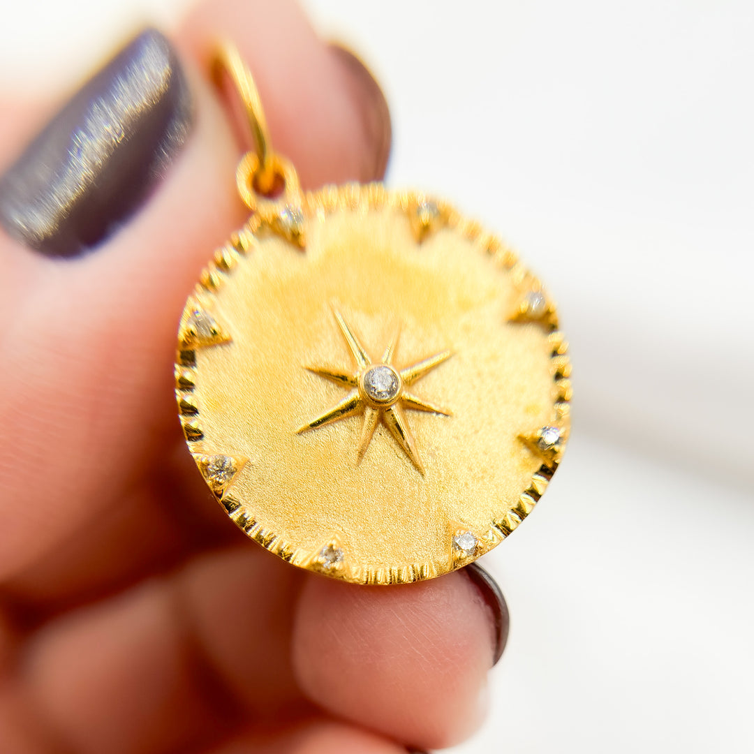 14K Solid Gold Diamonds Circle Star Charm. GDP185