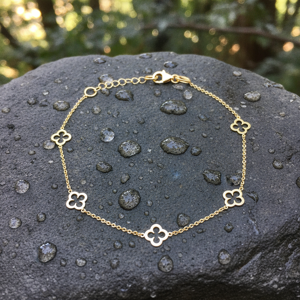 BRSET742. 14k Solid Yellow Gold Clover Link Bracelet