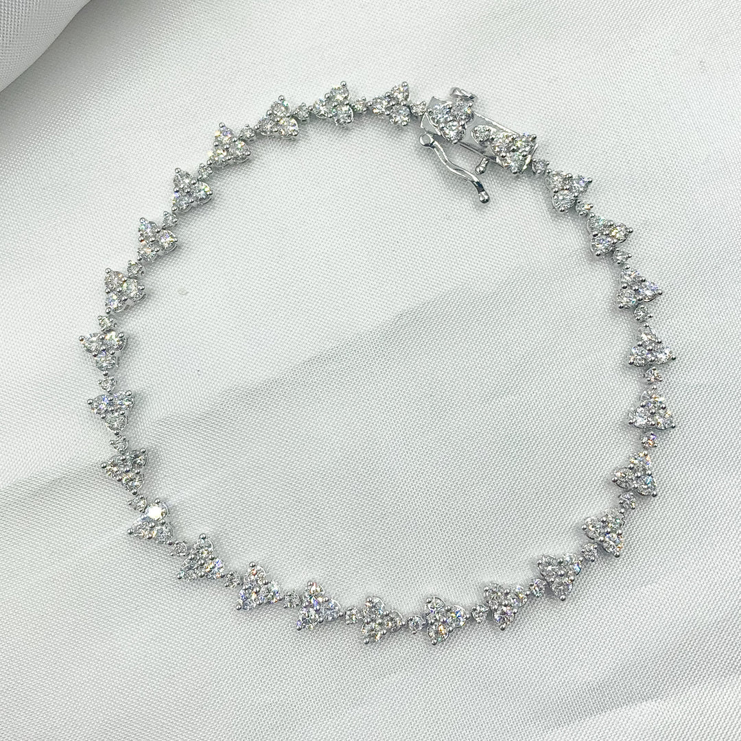 TJ0014. 14k Solid Gold Diamond Bracelet