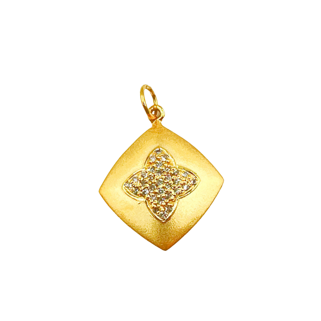 14K Solid Gold Diamonds Flower Square Charm. GDP188