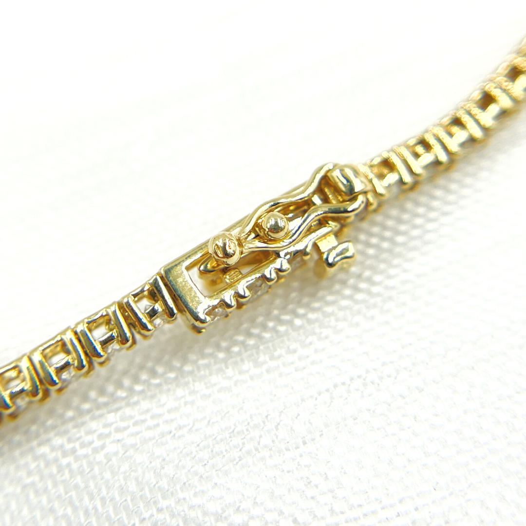 VT20BT120A. 14K Gold Diamond Bracelet