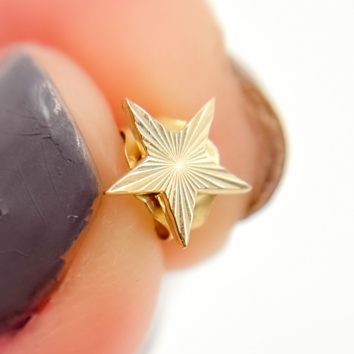 14K Gold Star Stud Earrings