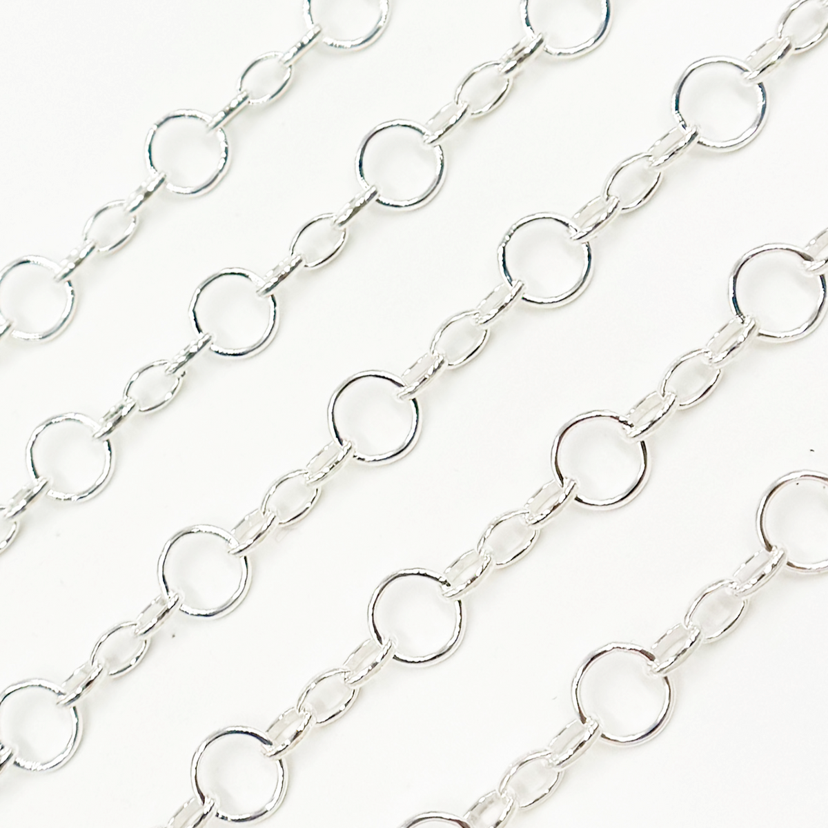 Sterling Silver Smooth 1 Round & 3 Oval Link Chain