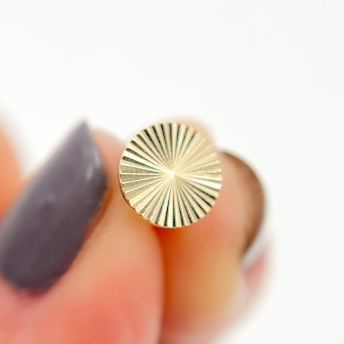 14K Solid Gold Circle Stud Earrings